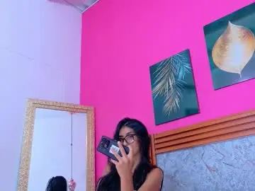 Chaturbate Best Webcam of littlee_emilyy_