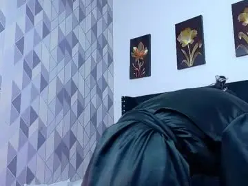 Chaturbate Best live sex cam show of littlee_emilyy_