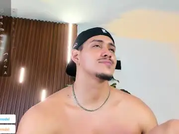 Chaturbate Best live sex cam show of lucasanto_