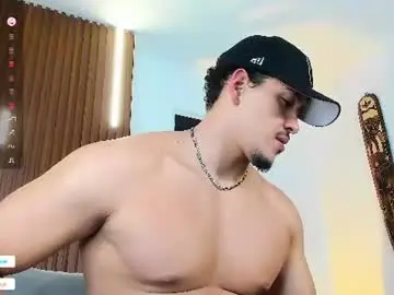 Chaturbate Live Sex Cam of lucasanto_