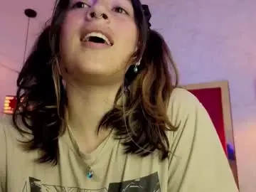 Chaturbate Live Porn of moon_winy