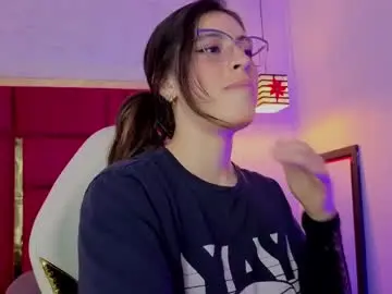 Chaturbate Live Sex Cam of moon_winy