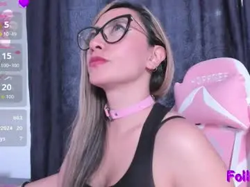 Chaturbate Free Live Porn of tila_tequila15