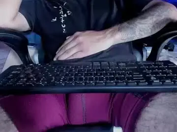 Chaturbate Live Sex Cam of axell_cross2