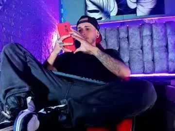 Chaturbate Free Porn Cam of axell_cross2