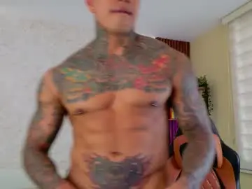 Chaturbate Adult Video Chat of chris_reilly