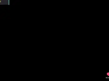 Chaturbate Live Sex Cam of scarletthott1