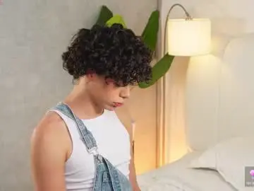 Chaturbate Adult Webcams of timmyshy