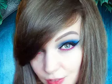 Cherry Free Live Porn of gamergirlroxy