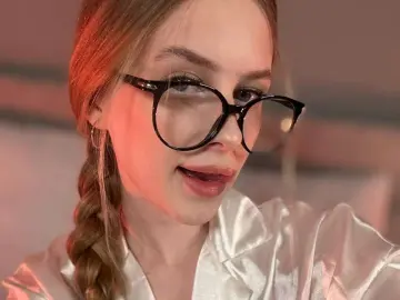 Cherry Nude Webcam of softbabe