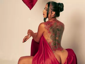 Cherry Free Porn Cam of miatowson