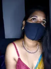 Dscgirls Live Sex Cam of indianhothyd