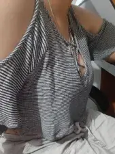 Dscgirls Watch Live Sex Cams of Poonam