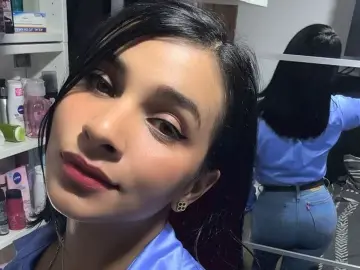 Imlive Live Sex Cam of EvangelineRioss