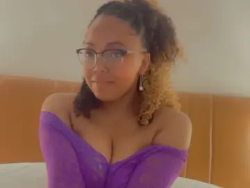 Imlive Live Porn of GiveCaramelKiss