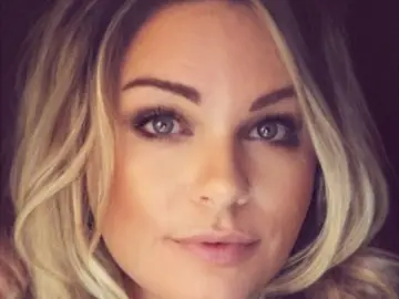 Imlive Free Live Porn of Charleigh