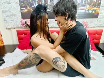 Imlive Free Live Porn of JonnyandNatalihot
