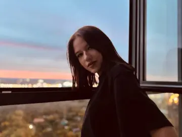 Imlive Adult Webcam of AngelaXSmile