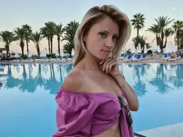 Imlive Live Porn of Breezy180