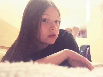 Imlive Adult Webcam of LauraBevs