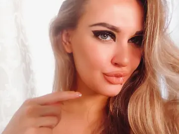 Imlive Private Sex Chat of UntamedReinaXX