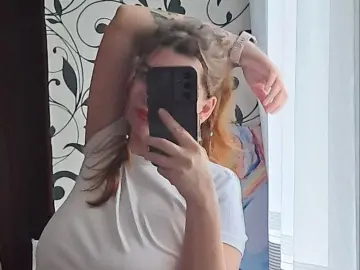 Imlive Best live sex cam show of YourEmilie96