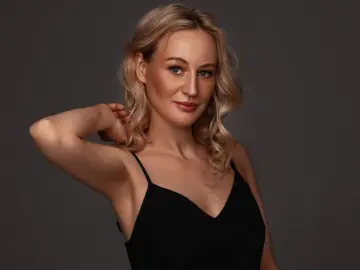 Imlive Best Webcam of HEARTBREAKABLE