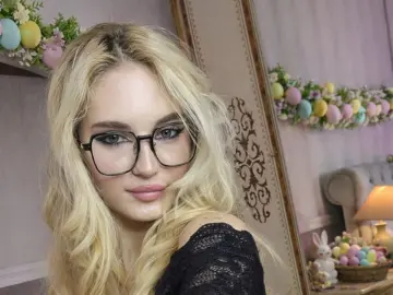 Imlive Free Live Porn of KanyaLopez