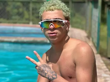 Imlive Adult Webcam of HollmanFronsh920