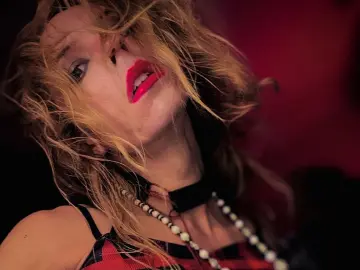 Imlive Free Porn Cam of SabrinaBukowski