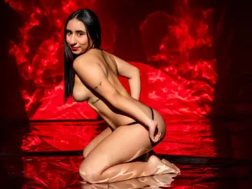 Imlive Sex Chat of HollyxRogers