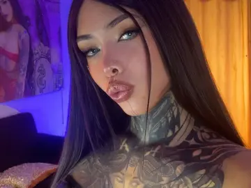 Imlive Live Porn of Yosselin_cameron