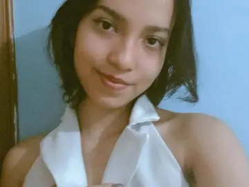 Imlive Adult Webcams of Tiny_Rose