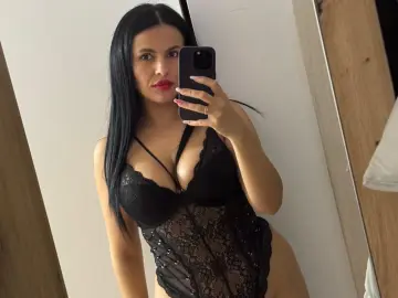 Imlive Adult Webcam of Emaa311