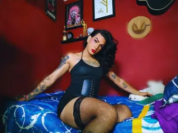 Imlive Live Sex Cam of dariell_spina