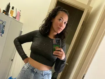 Imlive Sex Cam of SakuraBev