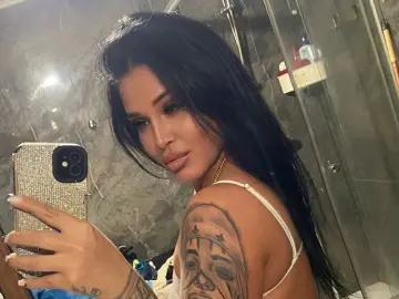 Imlive Sex Chat of SelenaNextOn