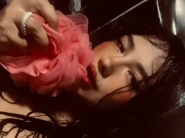 Imlive Watch Live Sex Cams of Perla_Dumon