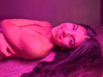 Imlive Free Live Porn of LucyPurpleX