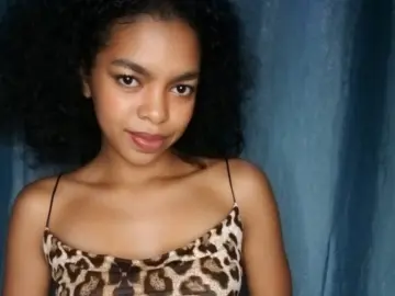 Imlive Watch Live Sex Cams of Evynya