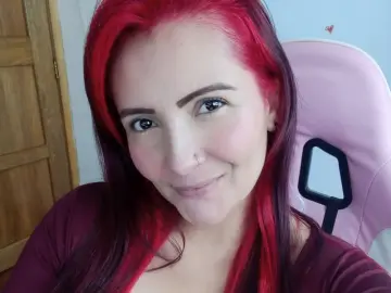 Imlive Live Sex Cam of ivy_moons