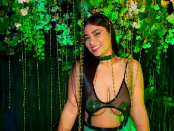 Imlive Private Sex Chat of Zahara_Fox