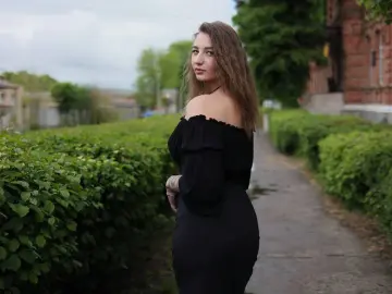 Imlive Live Sex of LioraOne