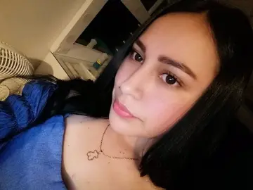 Imlive Sex Cam of CloeBonnie