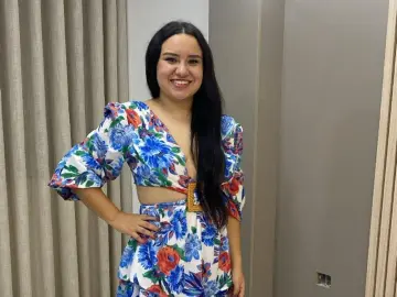 Imlive Sex Chat of Ivory_Lips