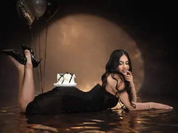 Imlive Adult Webcams of DaphneBrown