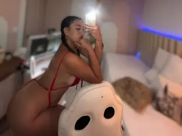 Imlive Private Sex Chat of ChelseaArias