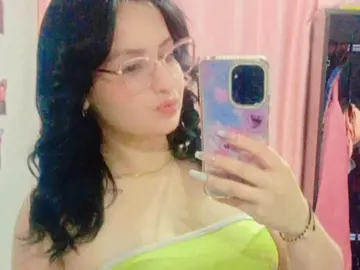 Imlive Free Live Porn of SilviaLatinxx