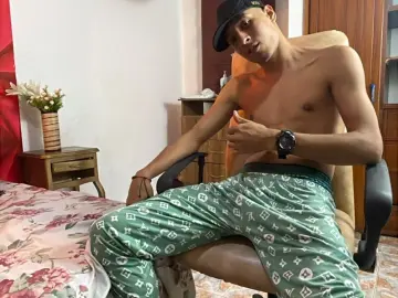 Imlive Watch Live Sex Cams of IndigoHoot