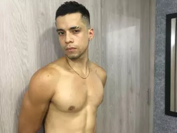 Livejasmin Free Porn Cam of MikeRosses